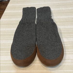 L L Bean Unisex Slipper Socks size M Adult